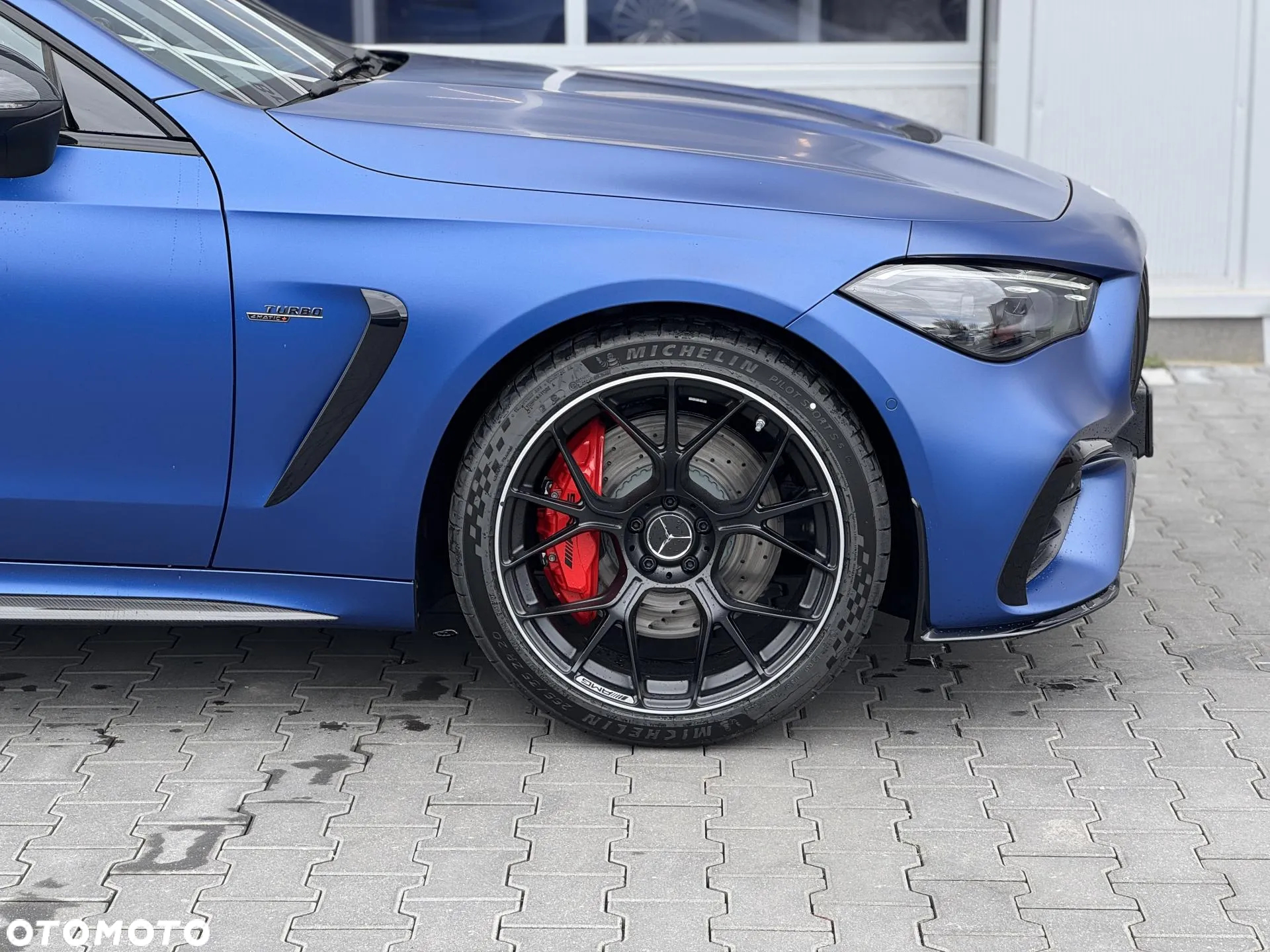 Mercedes-Benz CLE Mercedes-AMG 53 4MATIC+ AMG SPEEDSHIFT TCT 9G - 8