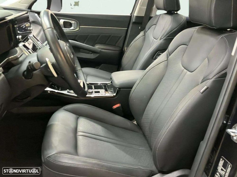 Kia Sorento - 9