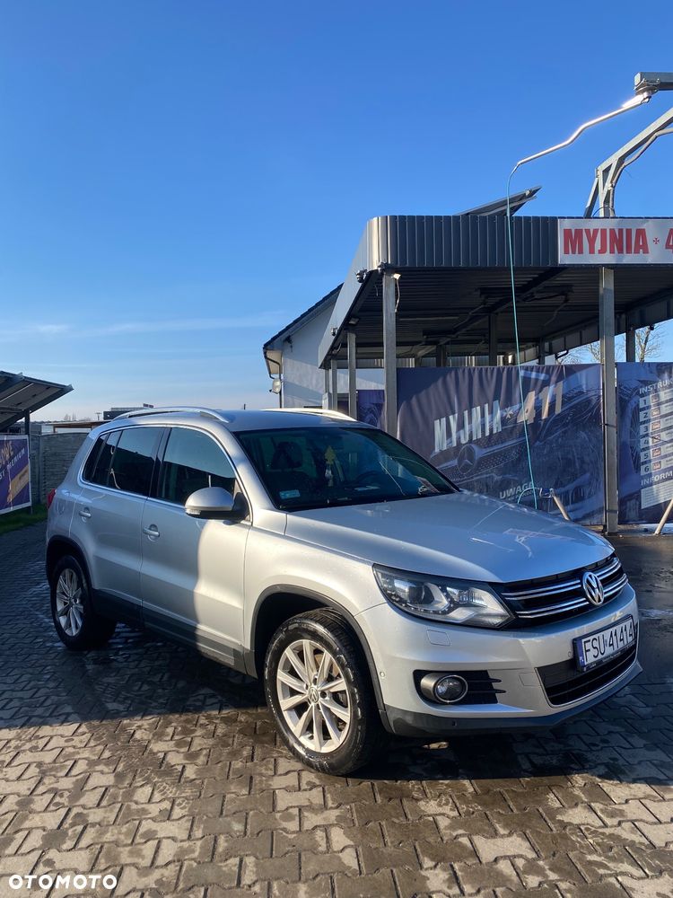 Volkswagen Tiguan - 1
