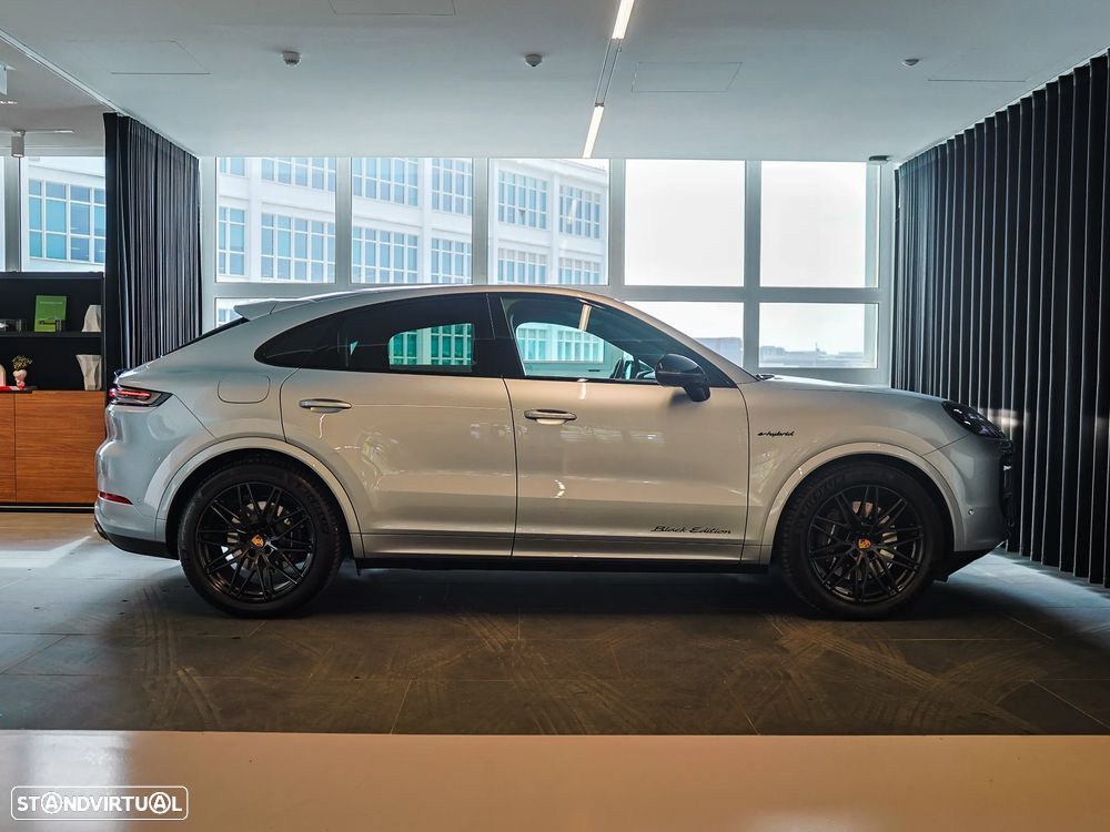 Porsche Cayenne Coupé E-Hybrid Black Edition - 8