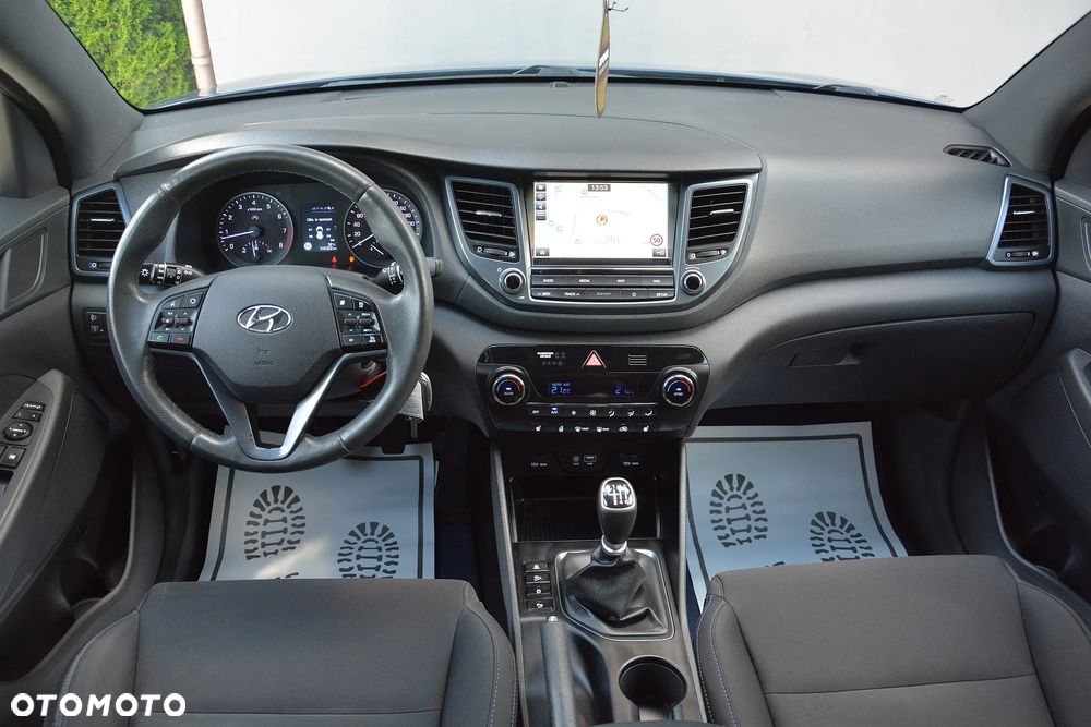 Hyundai Tucson blue 1.6 GDi 2WD Passion - 17