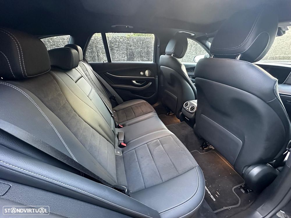Mercedes-Benz E 300 de AMG Line - 15