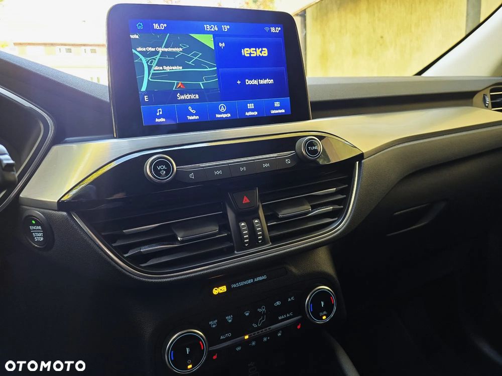 Ford Kuga 2.0 EcoBlue TITANIUM X - 20