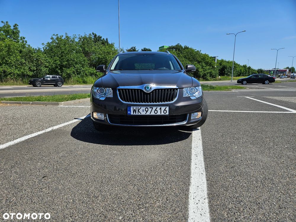 Skoda Superb 2.0 TDI Elegance DSG - 7