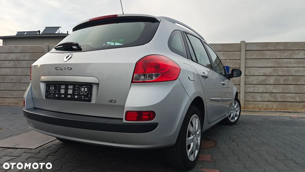 Renault Clio 1.5 dCi Alize - 13