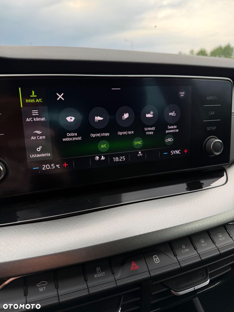 Skoda Octavia 1.5 TSI ACT Ambition - 27