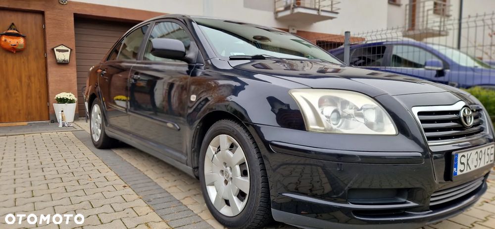 Toyota Avensis 2.0 D-4D Terra - 4