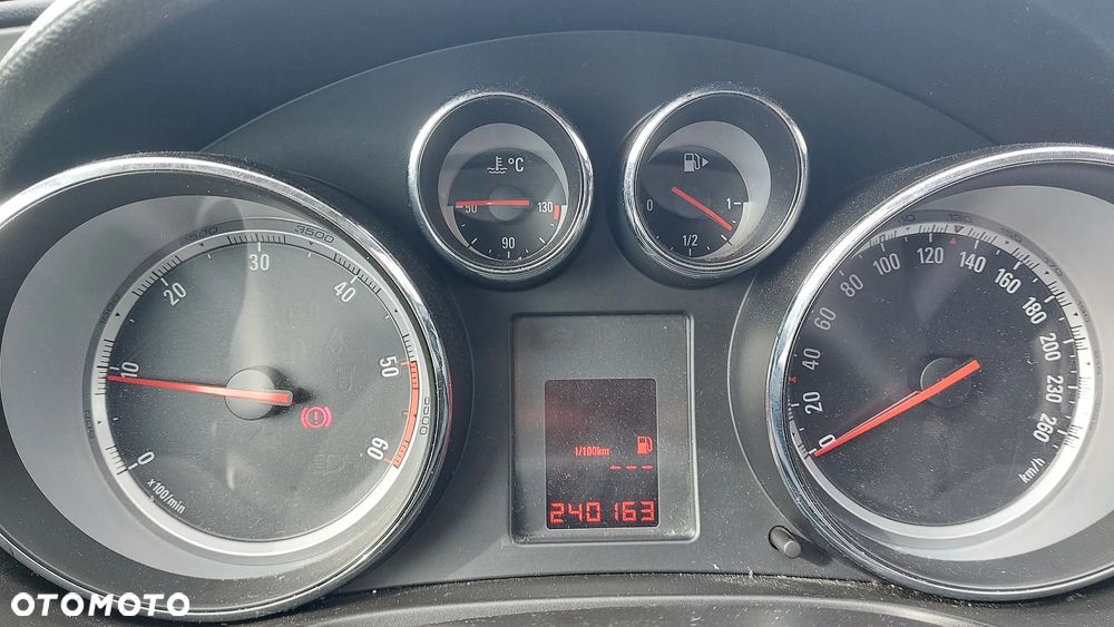 Opel Insignia 2.0 CDTI - 5