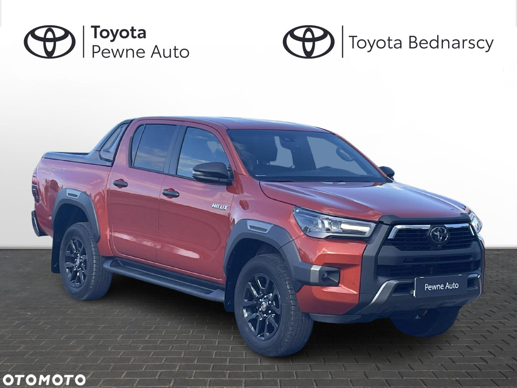 Toyota Hilux 2.8 D-4D Double Cab Invincible Sport 4x4 - 5