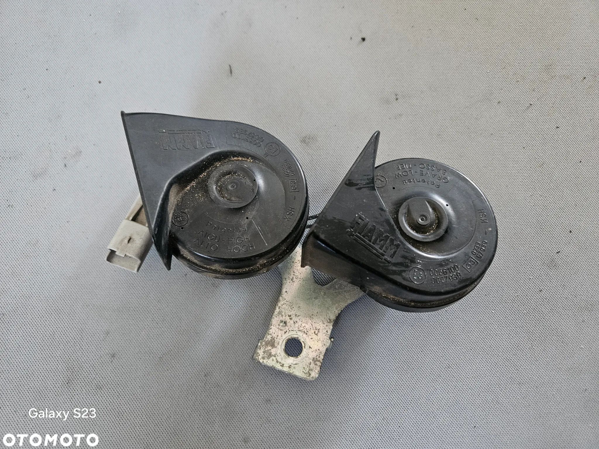 Klakson sygnał na 3 piny Fiamm Renault LAGUNA II Espace IV 0058100 0057939 - 1