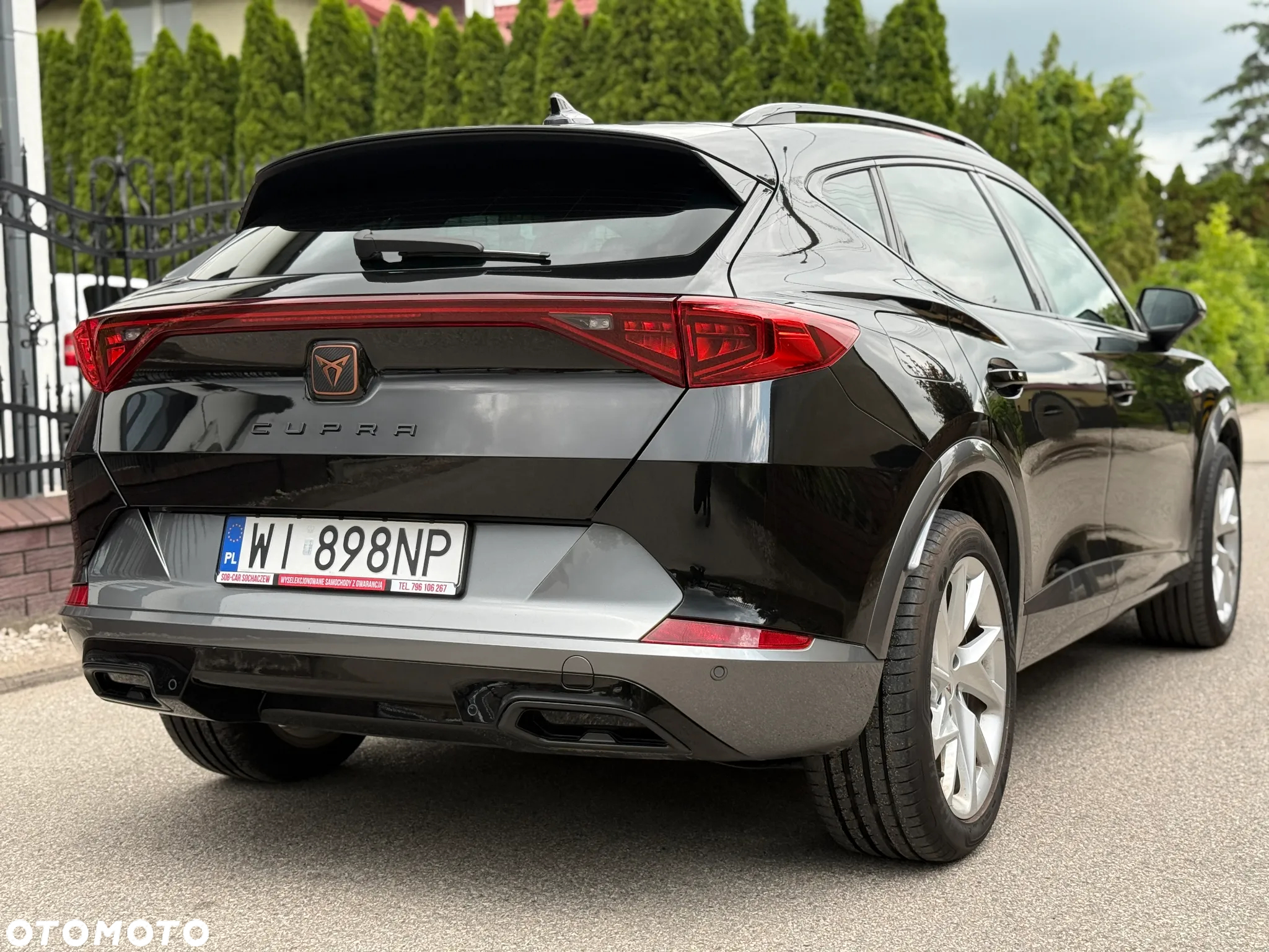 Cupra Formentor 1.4 e-Hybrid DSG - 4