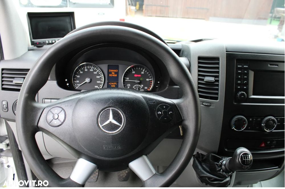 Mercedes-Benz sprinter - 2