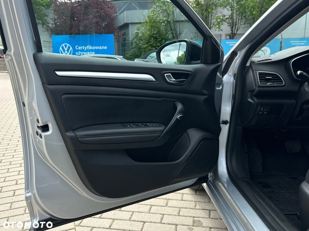 Renault Megane 1.5 Blue dCi Techno EDC - 10