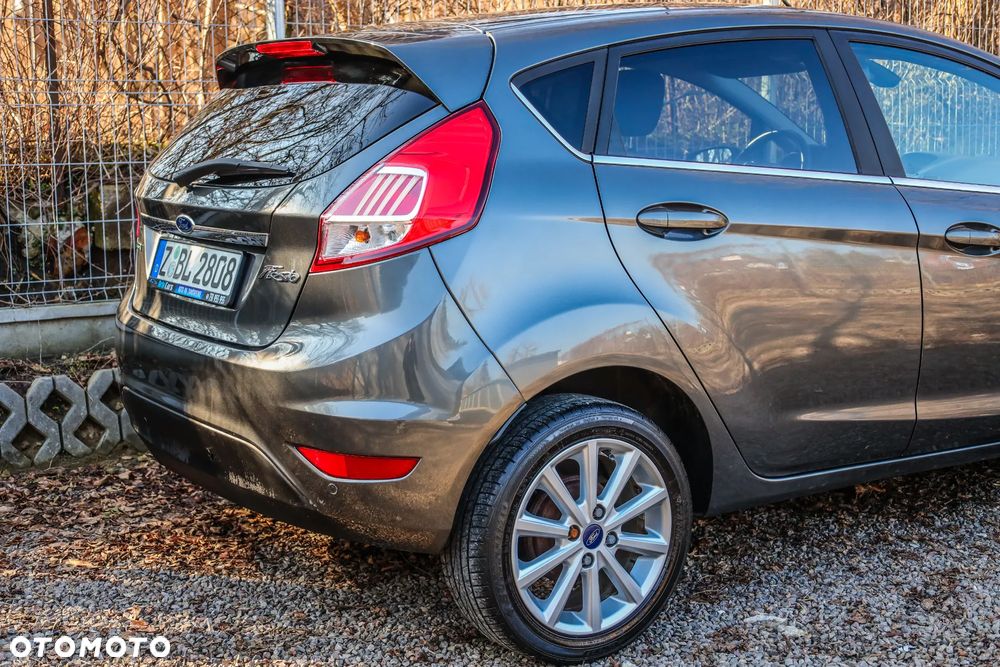 Ford Fiesta 1.0 EcoBoost STart-Stop Titanium - 6