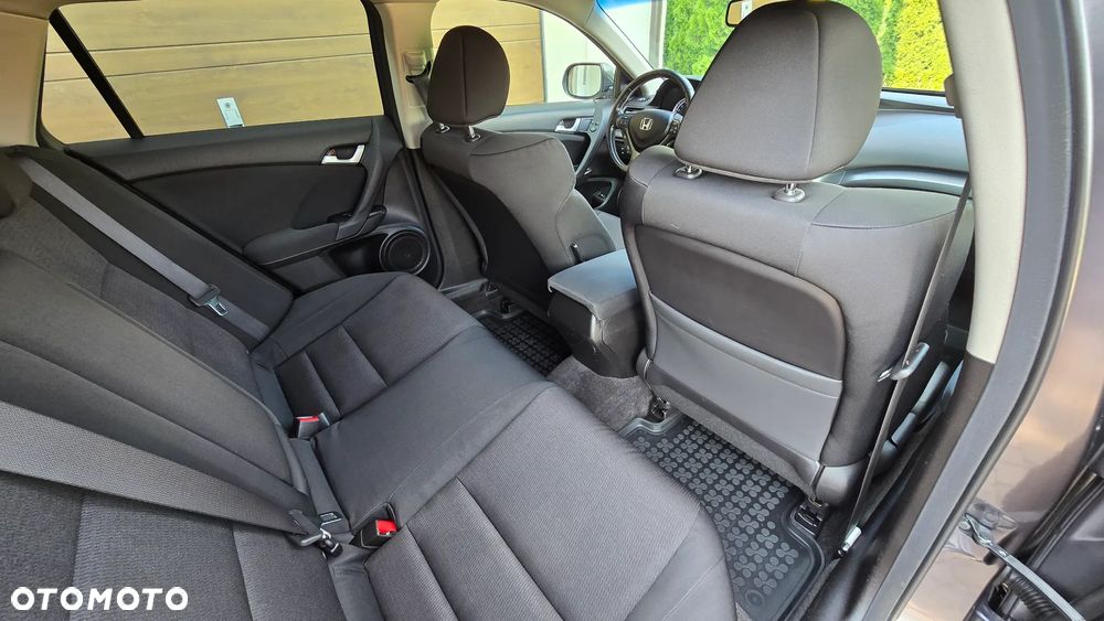Honda Accord - 34