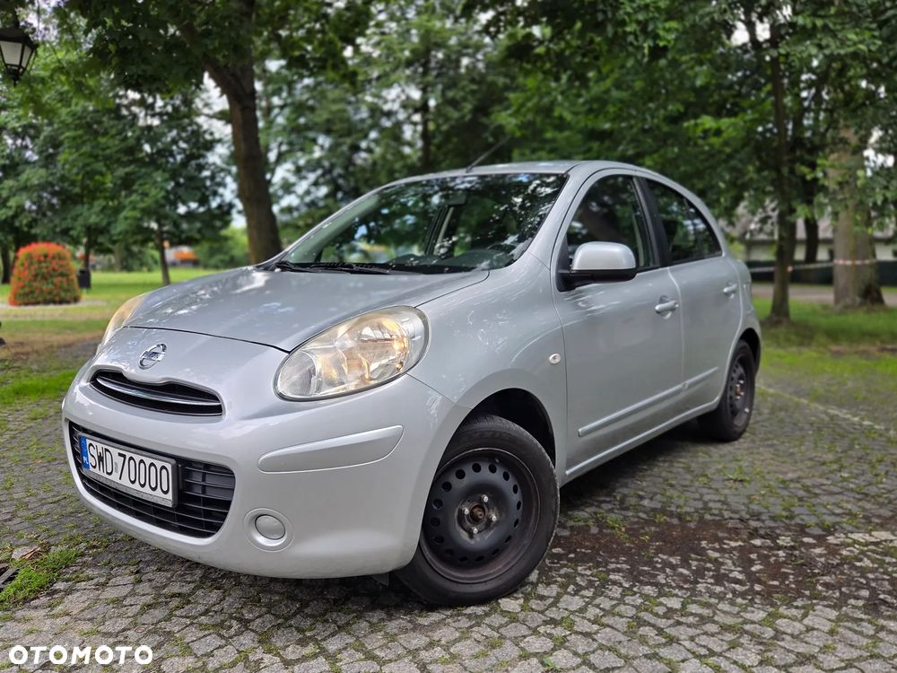 Nissan Micra - 1