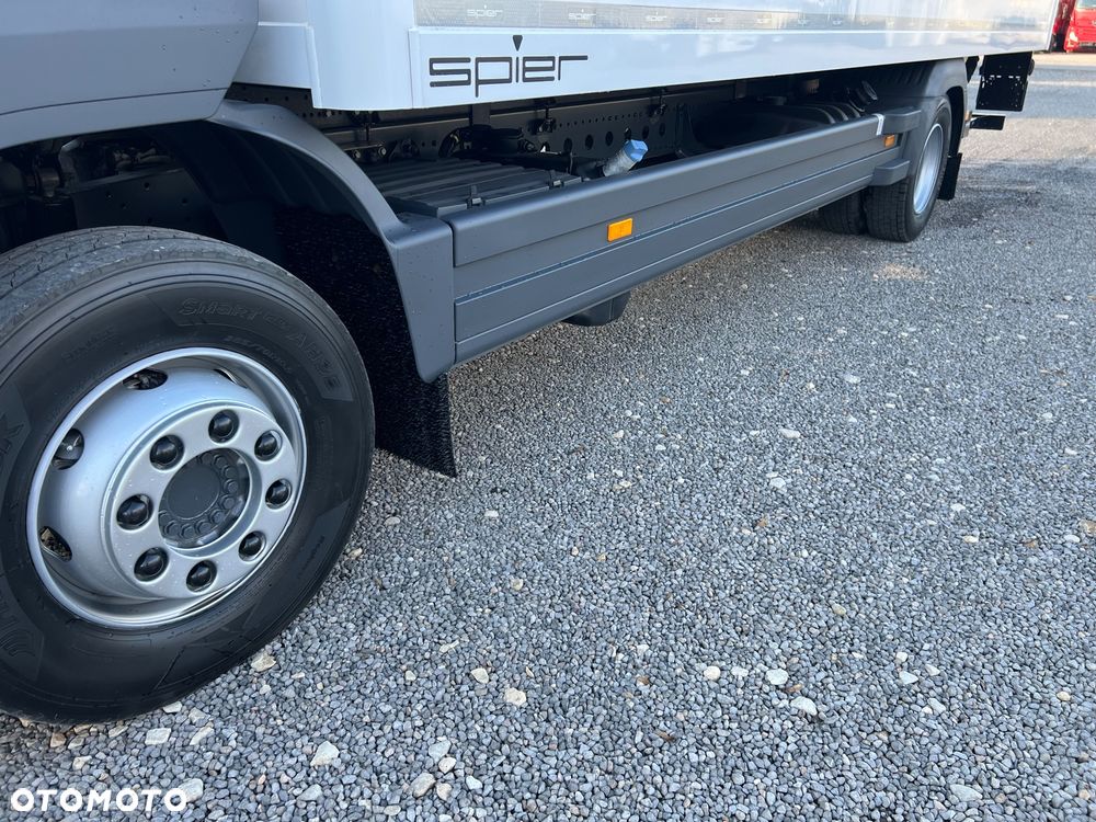 Mercedes-Benz ATEGO - 26