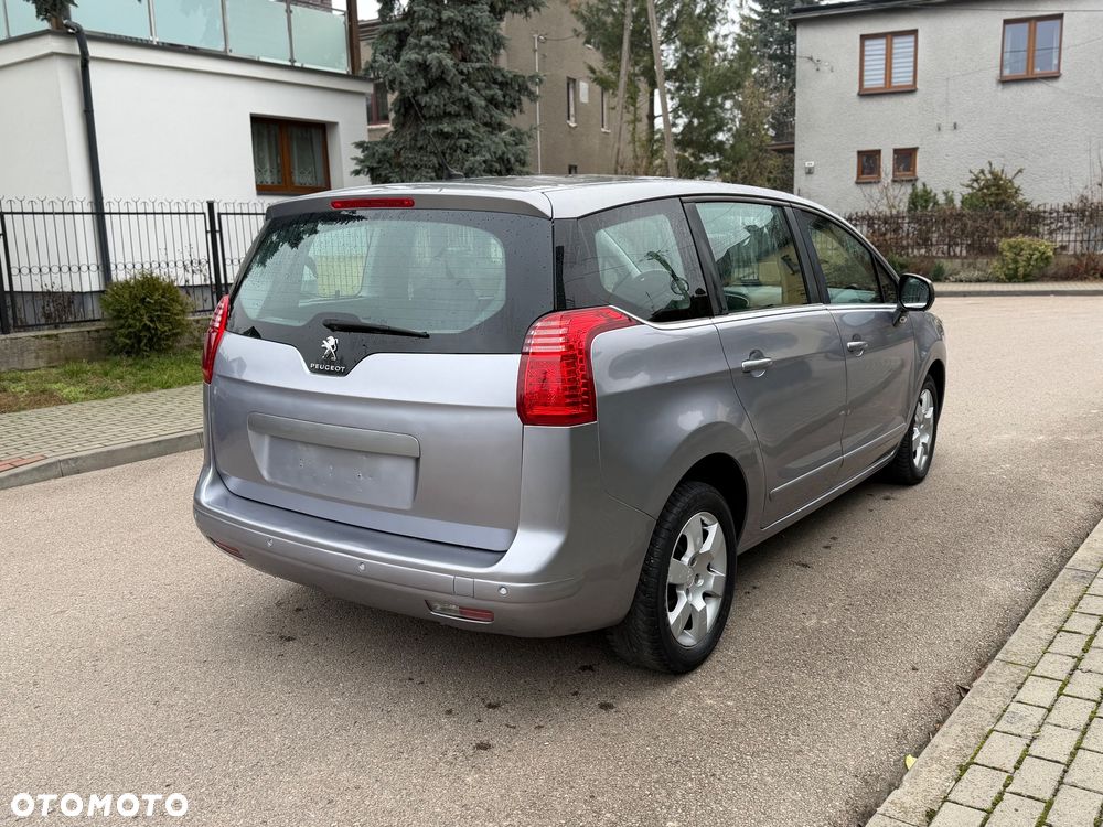 Peugeot 5008 1.6 HDi Style 7os - 13