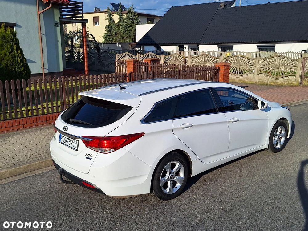 Hyundai i40 1.7 CRDi Comfort + - 12