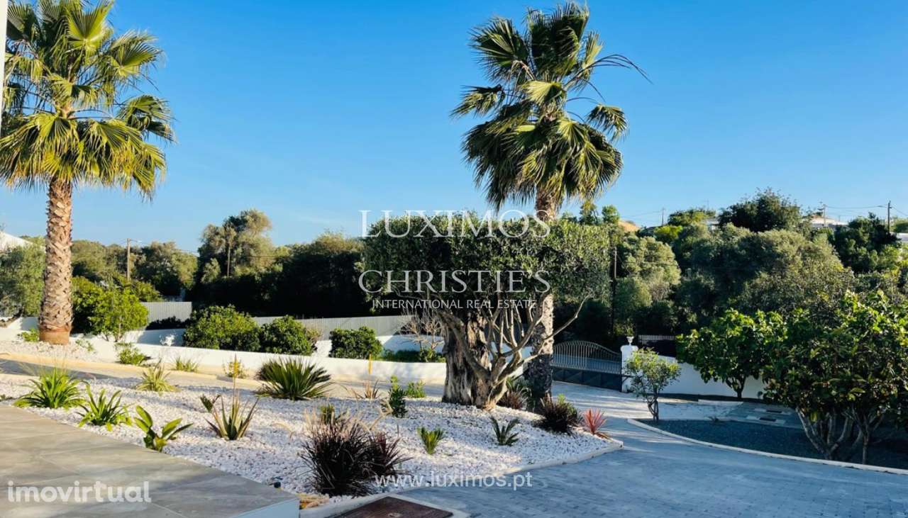 Moradia V4 com piscina, à venda em Boliqueime, Algarve - Grande imagem: 4/17