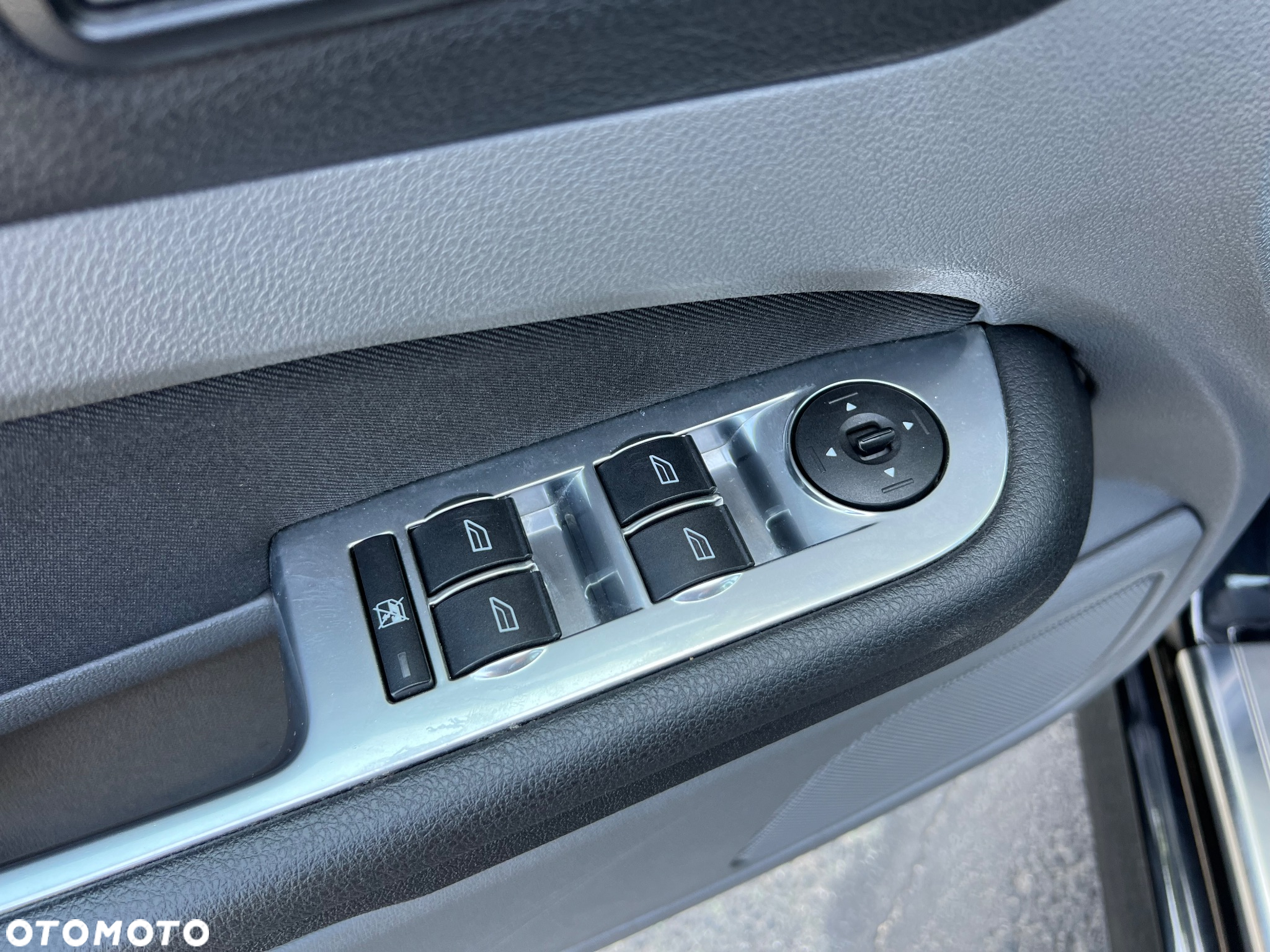 Ford Focus 2.0 16V Sport - 23
