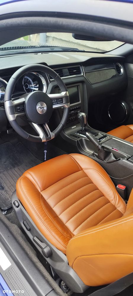 Ford Mustang 3.7 V6 - 8