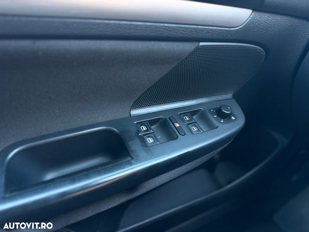 Volkswagen Golf 1.2 TSI BlueMotion Technology MATCH - 10