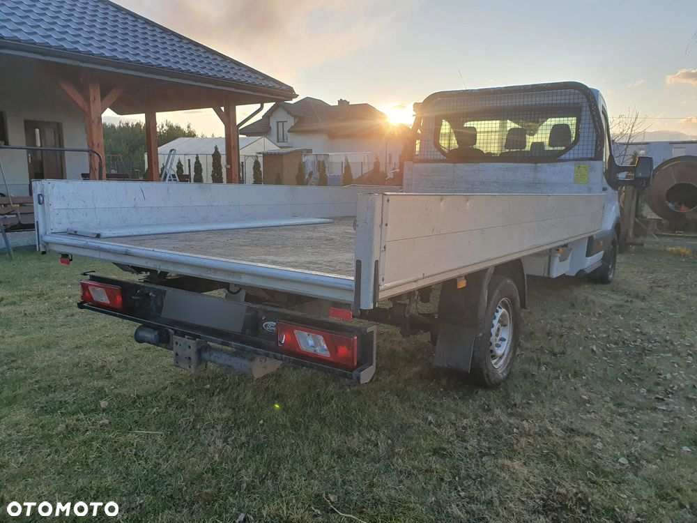 Ford Tranzit - 10