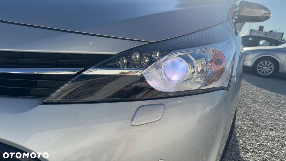 Toyota Verso 1.8 5-Sitzer Executive - 19