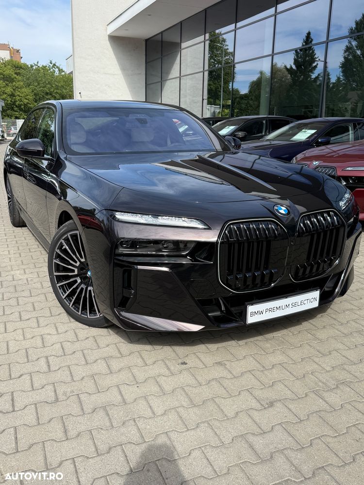 BMW Seria 7 740d xDrive MHEV - 7