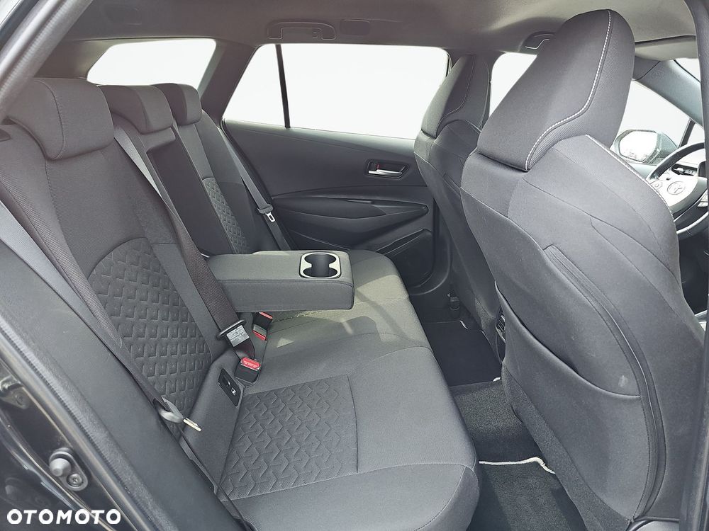 Toyota Corolla - 19