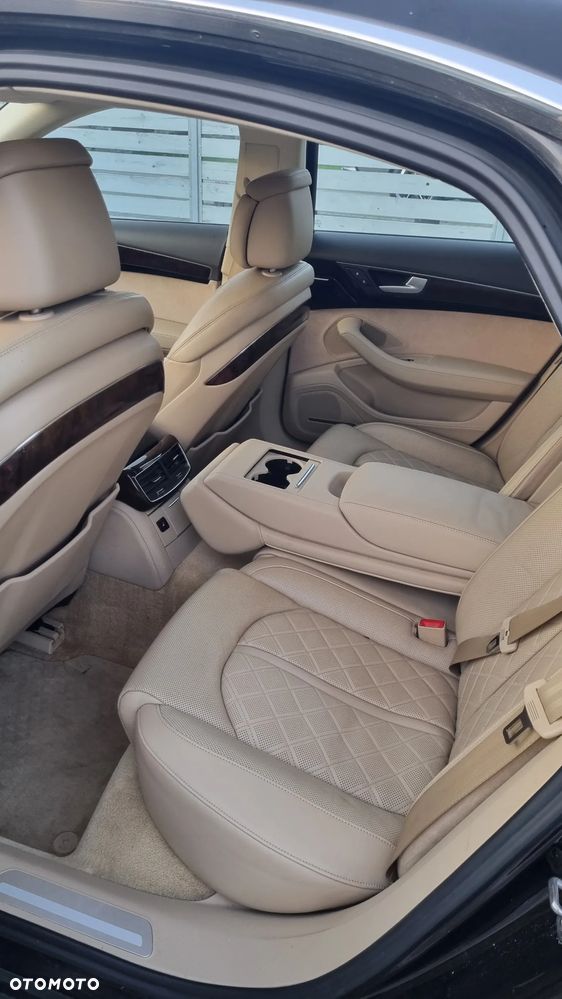 Audi A8 4.0 TFSI cylinder on demand quattro tiptronic - 10