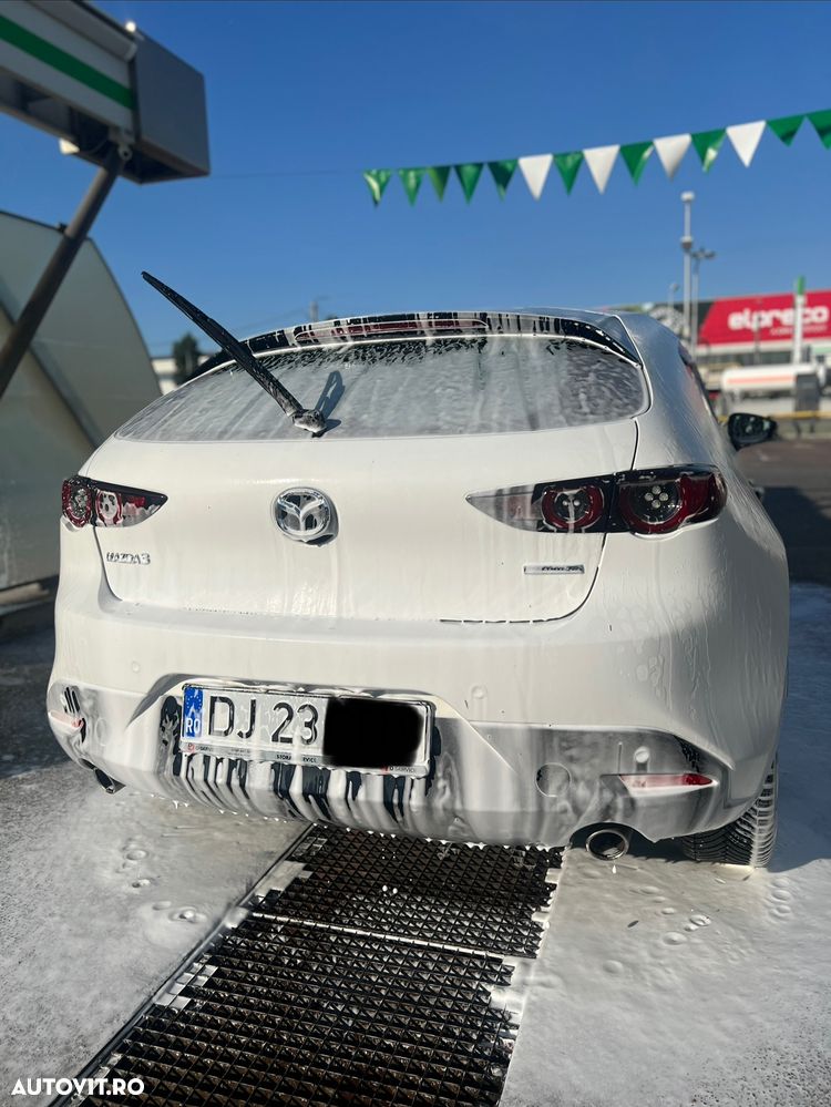Mazda 3 SKYACTIV-D 1.8 DRIVE - 23