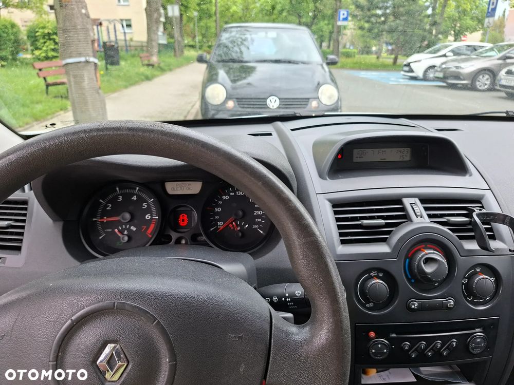 Renault Megane 1.6 Authentique - 17