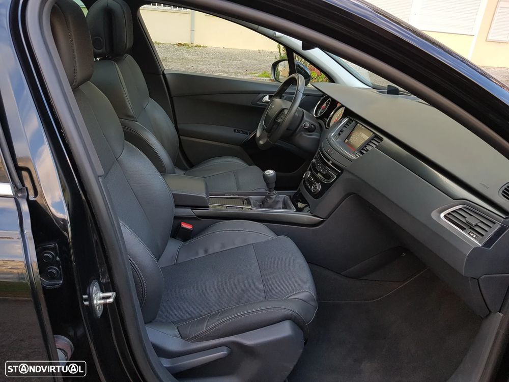 Peugeot 508 SW 1.6 e-HDi Allure J18 - 36
