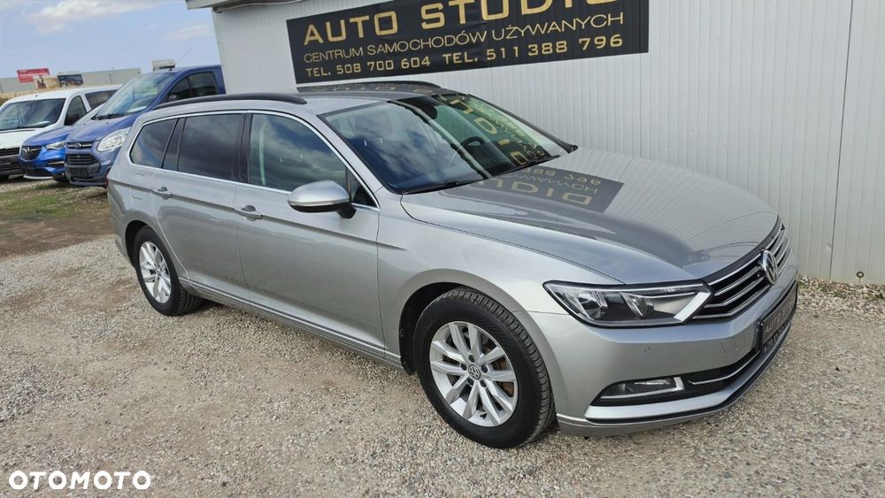 Volkswagen Passat 2.0 TDI SCR DSG Comfortline - 2