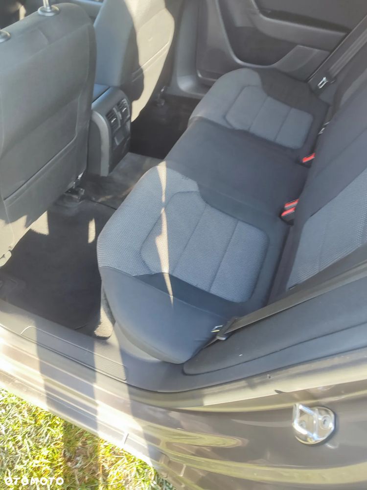 Volkswagen Passat 2.0 Blue TDI DPF Highline - 4