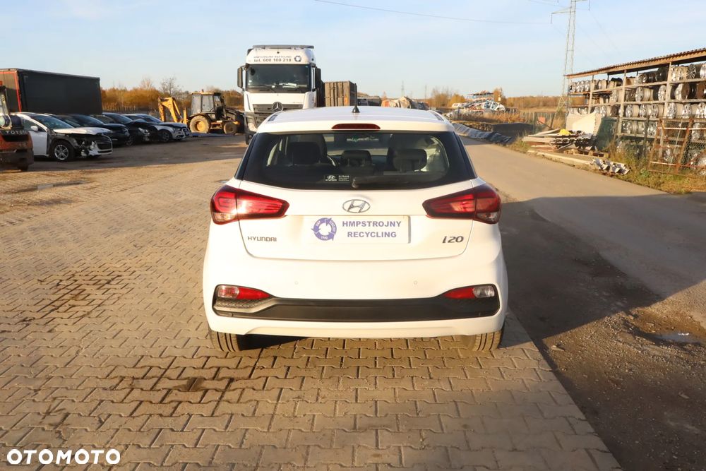 Hyundai i20 1.2 Comfort - 6