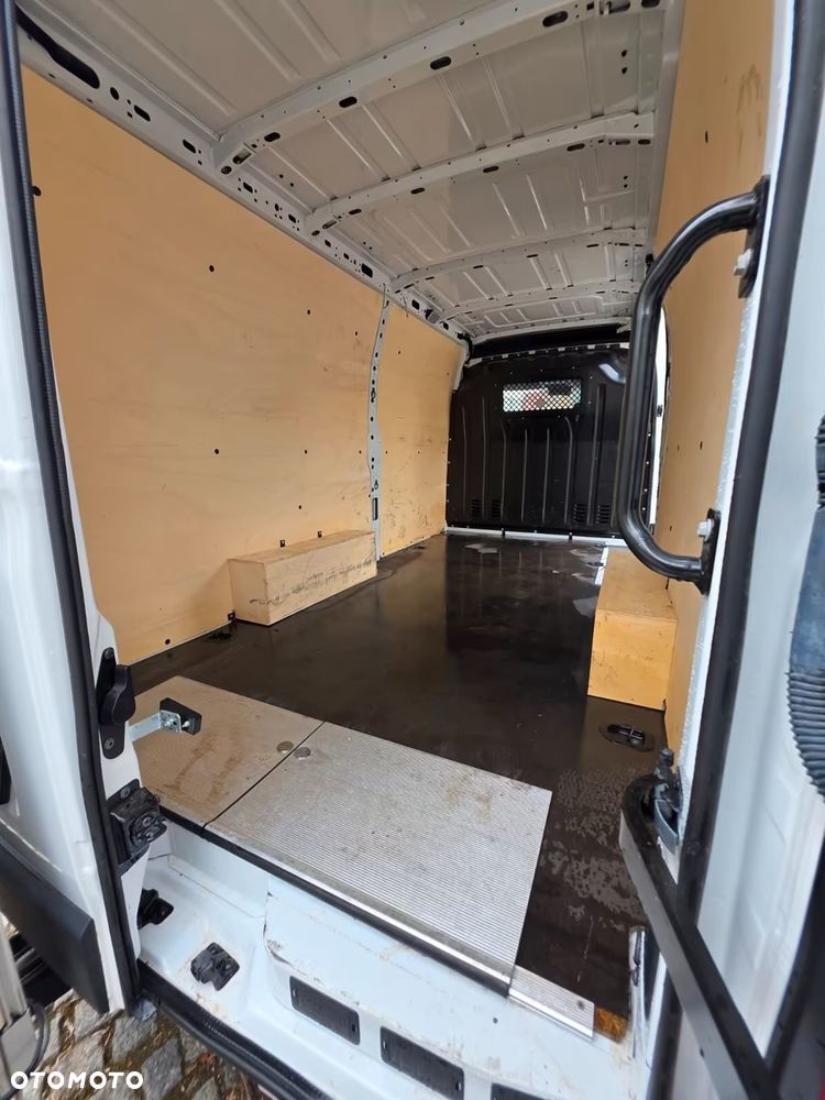 Renault Master - 20