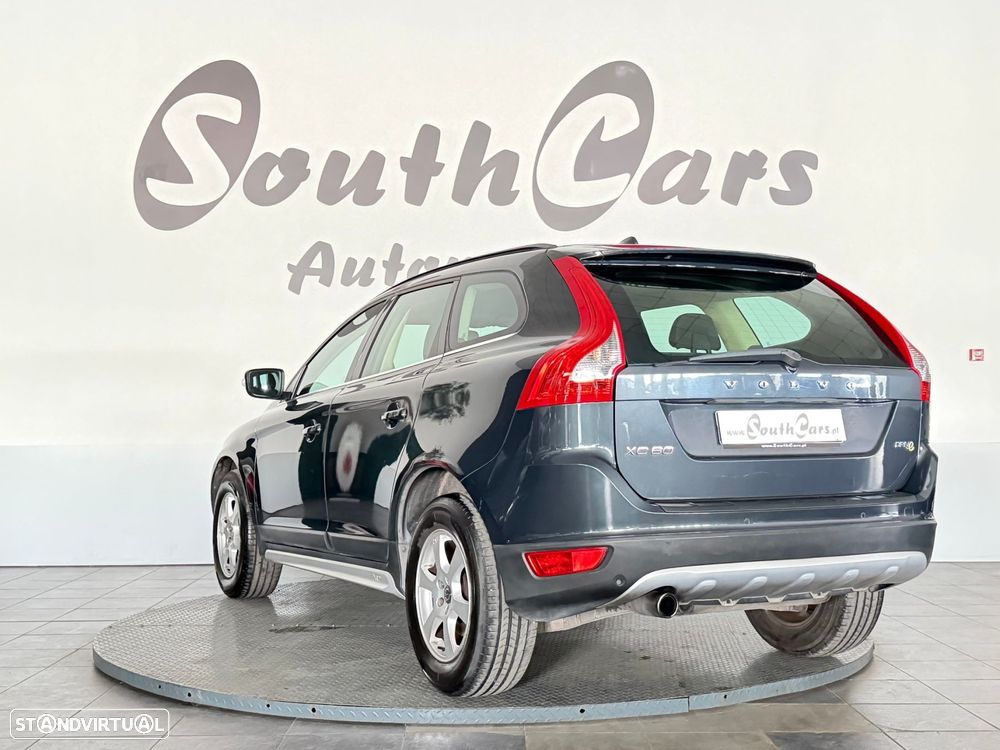 Volvo XC 60 2.0 D3 Drive Momentum - 9