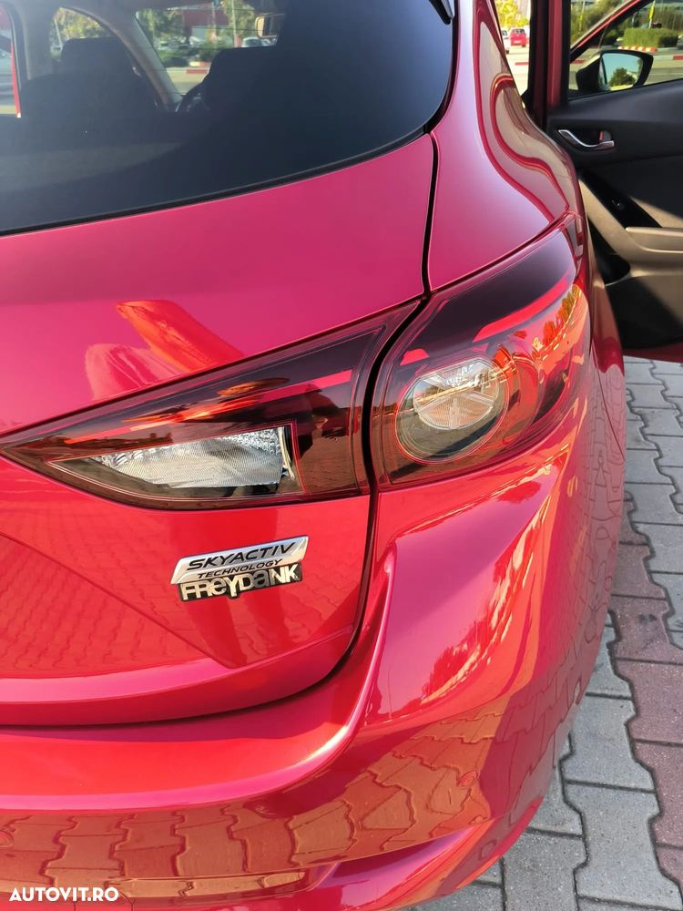 Mazda 3 G120 Revolution - 15