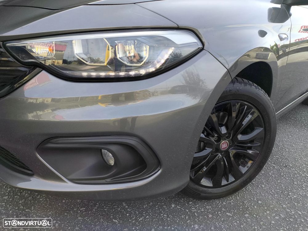 Fiat Tipo Station Wagon 1.3 M-Jet Street - 28