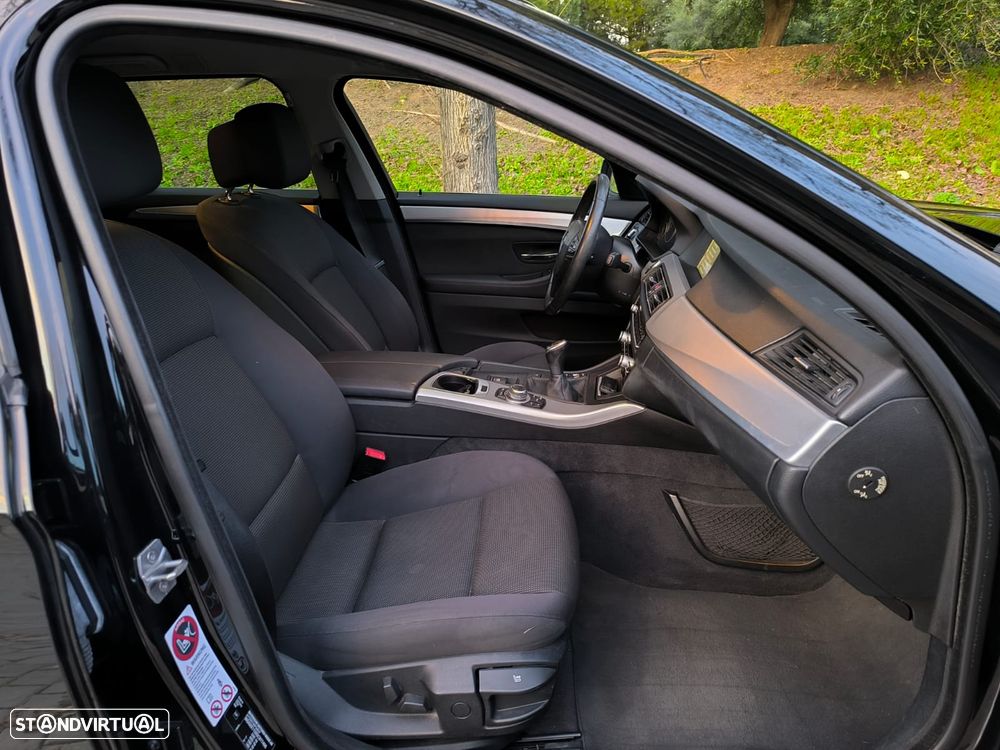 BMW 520 d Luxury Line - 15