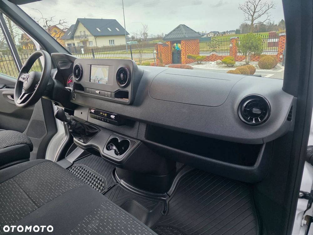 Mercedes-Benz SPRINTER 315 CDI FURGON - 14