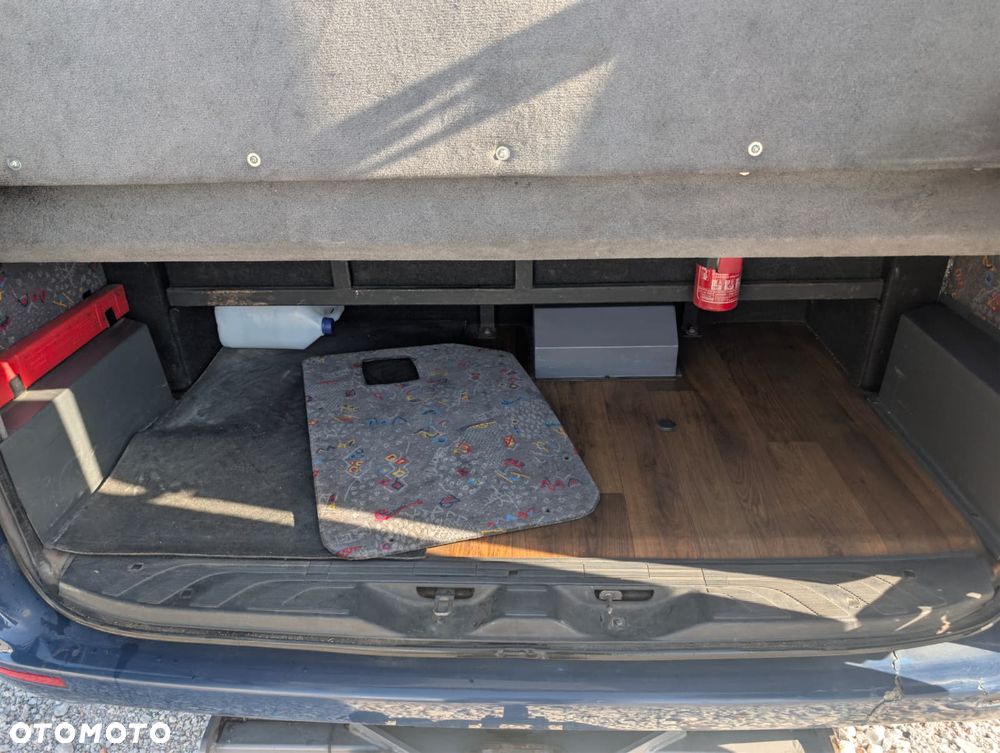 Mercedes-Benz Sprinter 519 - 6
