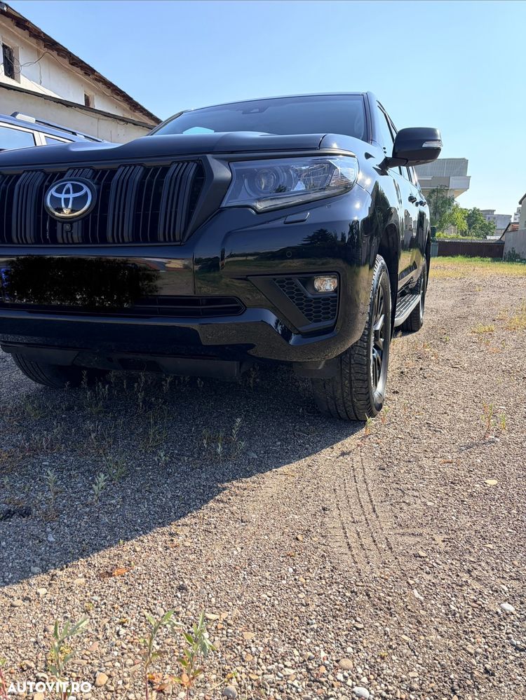 Toyota Land Cruiser 2.8l D-4D 204 CP A/T Luxury Black Matte Edition - 9