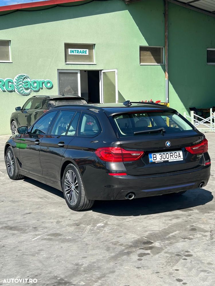 BMW Seria 5 520d xDrive Aut. - 9