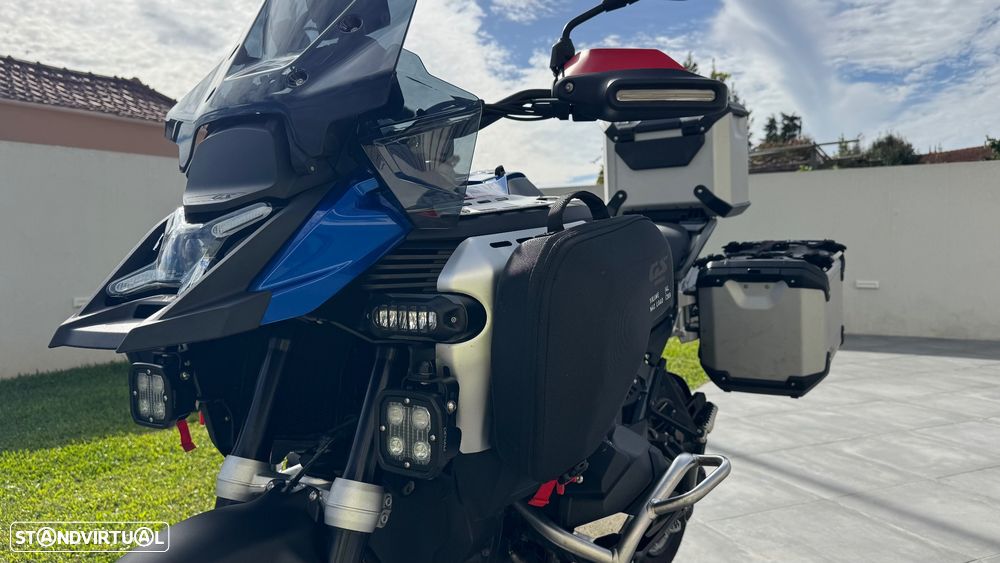 BMW R 1300 GS Adventure Trophy - 16