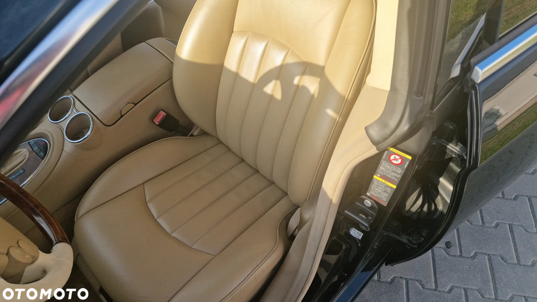 Mercedes-Benz CLS 500 - 23