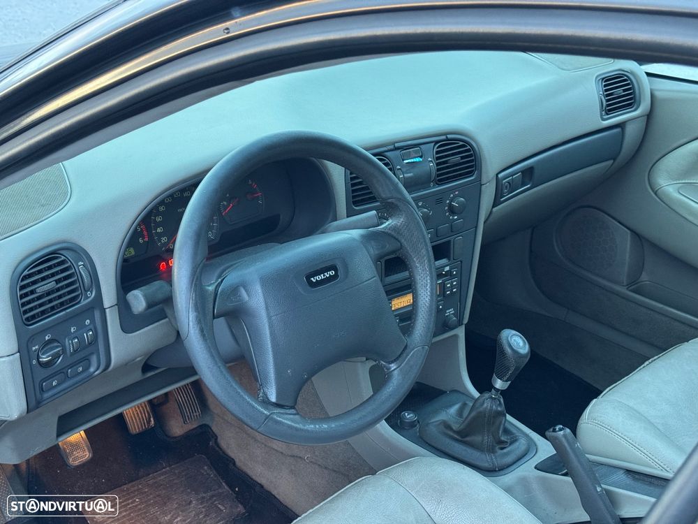 Volvo S40 1.9 D CR - 5